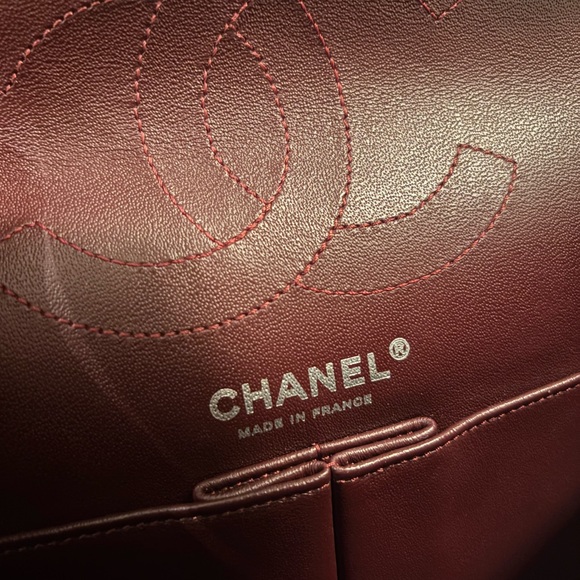 Chanel Reissue 226 Distressed Black RHW - Picture 13 of 14